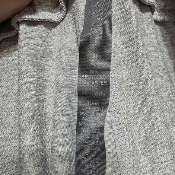 Vuori Heather Gray Joggers with Drawstring Womens Used Size M - Picture 6 of 6